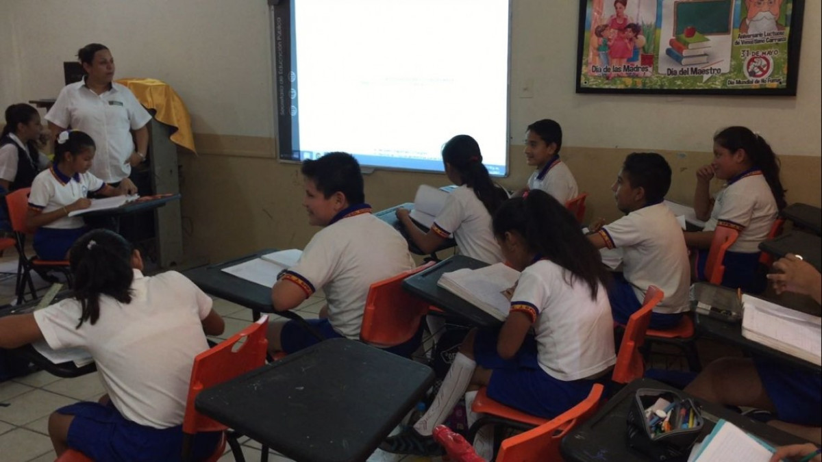 Necesarias las cuotas escolares: Jazmín Carrión