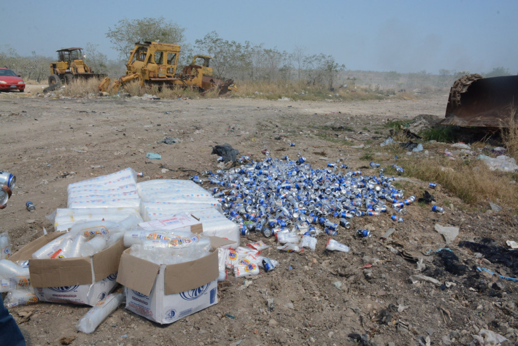 Destruyen productos no perecederos que serían introducidos ilegalmente al Cedes Victoria