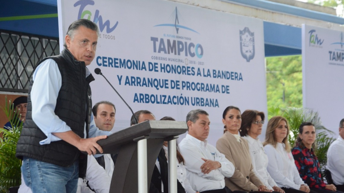 Inicia Chucho Nader Campaña de Reforestación en Tampico