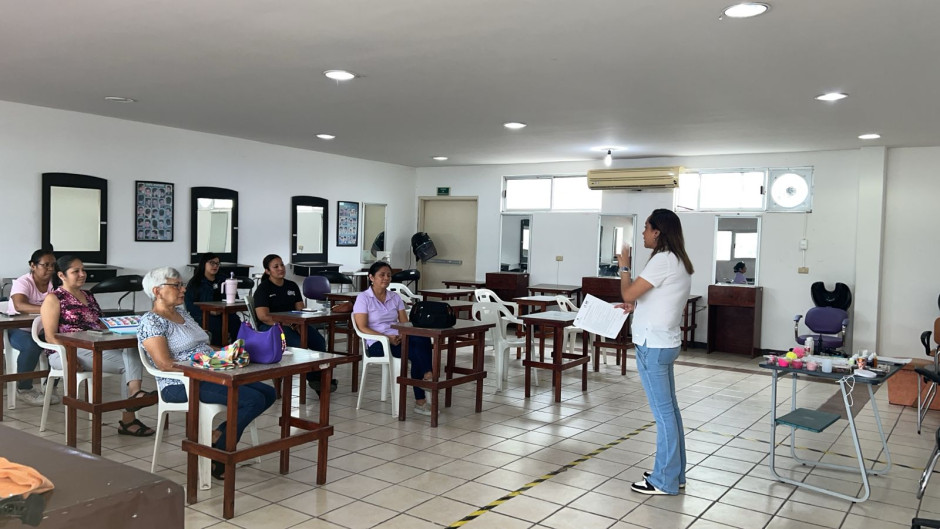 DIF Reynosa invita al taller de manualidades con resina epóxica