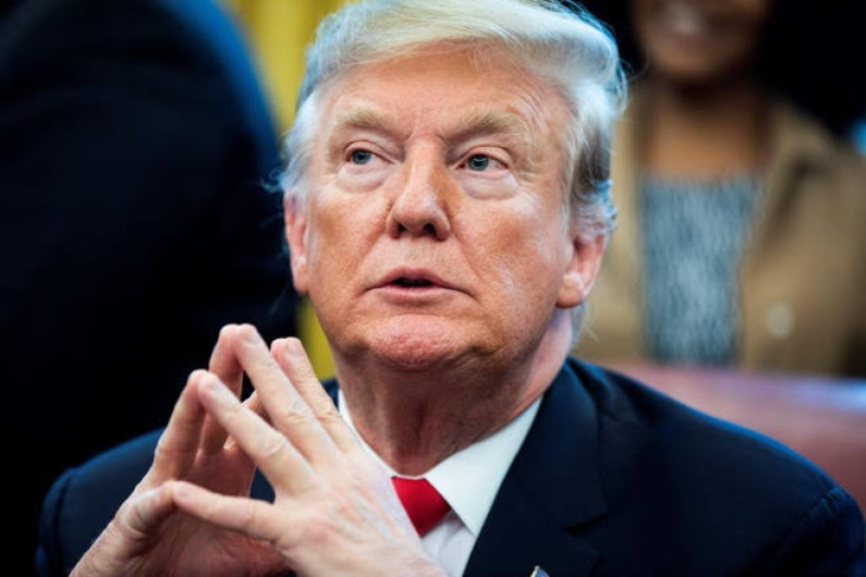 Trump mantendrá arancel base de 10% tras acuerdos comerciales