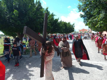Obreros de Maquiladoras celebran el Viacrucis en Rancho Campestre