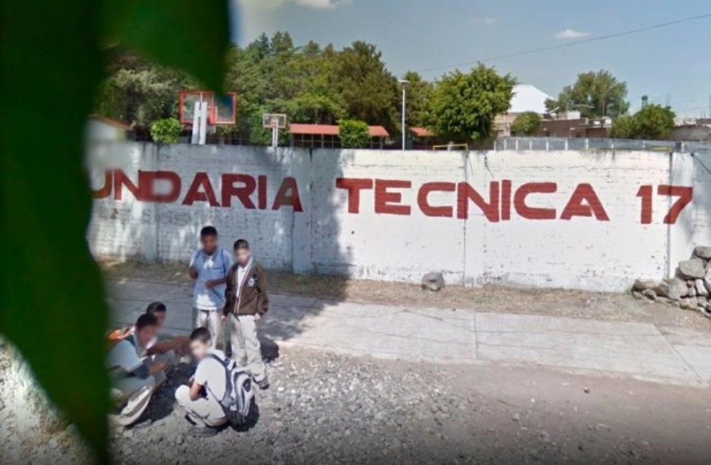 Citan a padres de menores por alumna envenenada