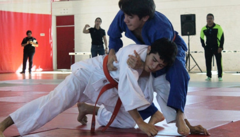 Reciben apoyos atletas de alto rendimiento de Tamaulipas