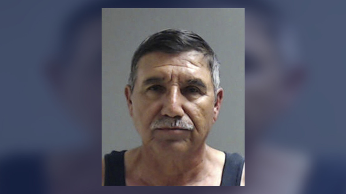 Acusan a exchofer de autobús escolar de Mission de abuso sexual