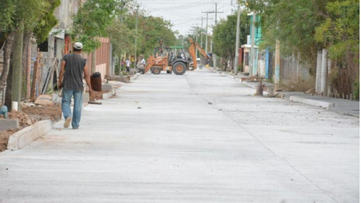 Contempla Maki 104 obras de pavimentación