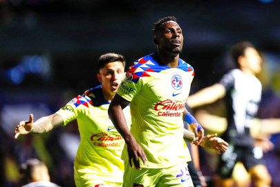 América vence 3-2 ante Necaxa en el Estadio Azteca