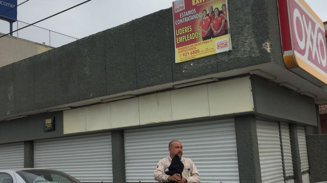 Llaman obreros a lograr acuerdos y parar cierre de "supers"