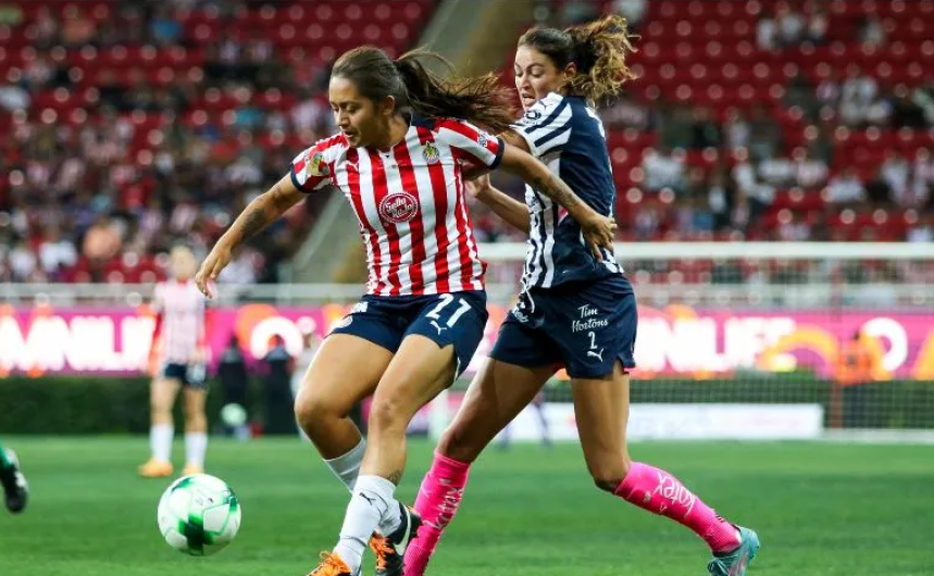 Chivas y Rayadas empatan en la ida del Campeón de Campeones 