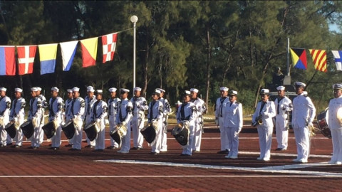 Condecoran y reconocen a personal naval 