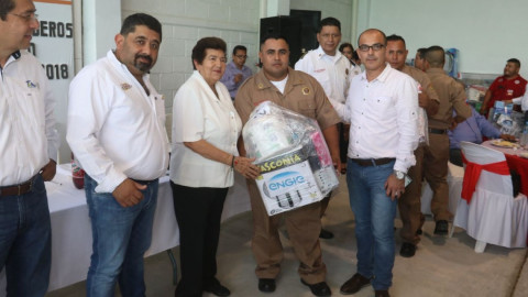 Entrega Magda Peraza nuevo cuartel de Bomberos de Tampico
