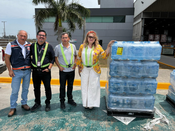 Municipio, DIF-Reynosa y FEMSA apoyan a familias afectadas por lluvias