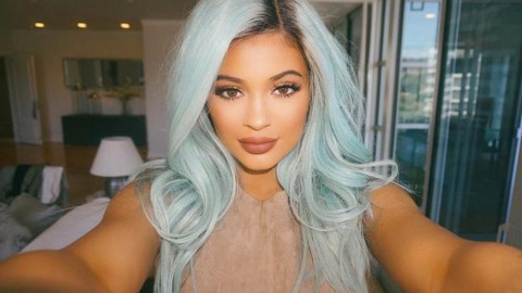 Por nuevo "look", critican a Danna Paola