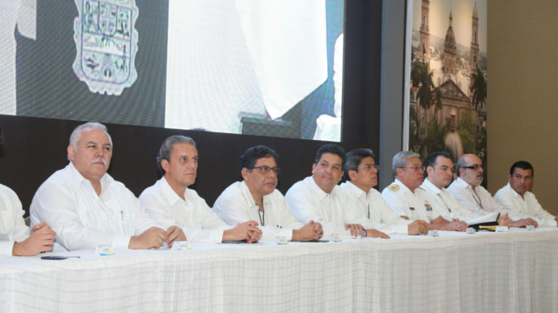 Inaugura Cabeza de Vaca Convención de la Industria de la Radio y la Televisión