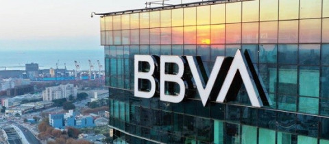 Susana Valencia es promovida a CEO de BBVA USA en Texas