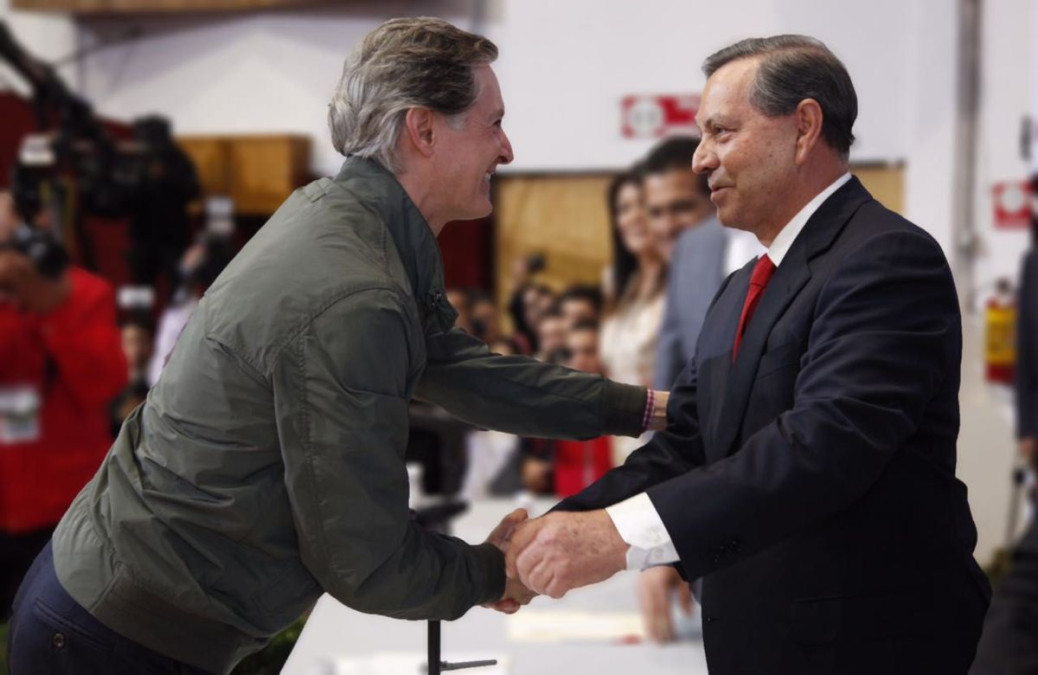 Alfredo del Mazo se inscribe como precandidato único del PRI a la gubernatura del Edomex