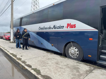 Vocería de Seguridad aclara presunto asalto a autobús en Tamaulipas; ocurrió fuera del estado