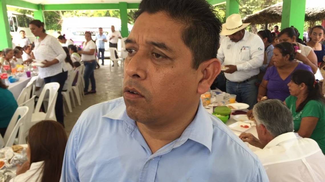 Atienden áreas de oportunidad para mejorar servicio público