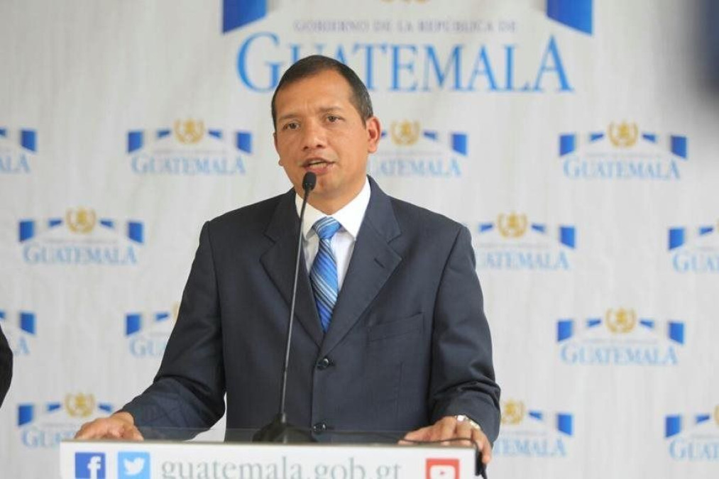 Gobierno guatemalteco investigará a quienes ayudaron a Duarte 