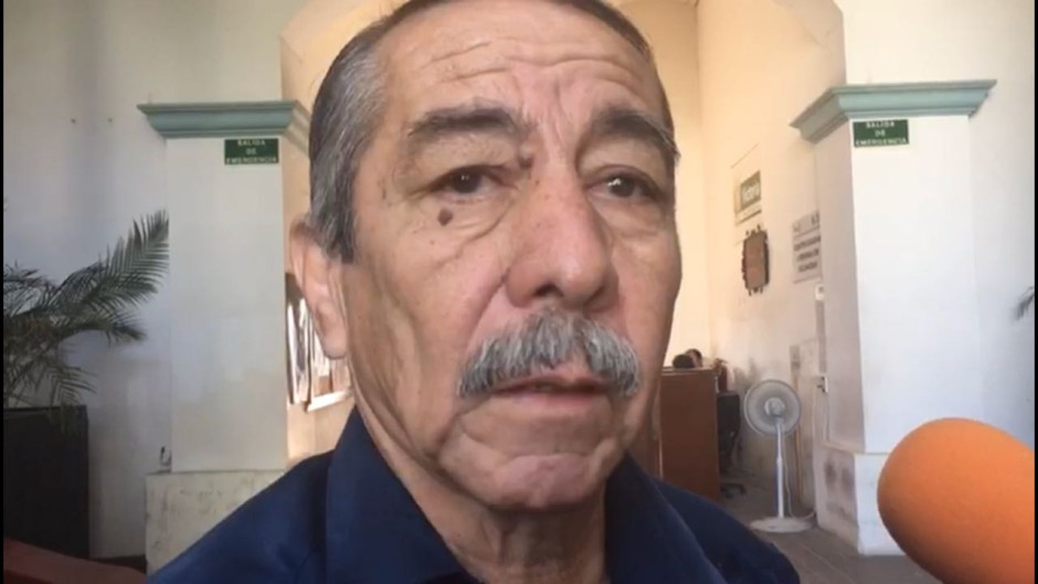 Microbuseros pedirán más pavimentación a próxima administración