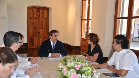 Quiere ITCA crear lectores de libros