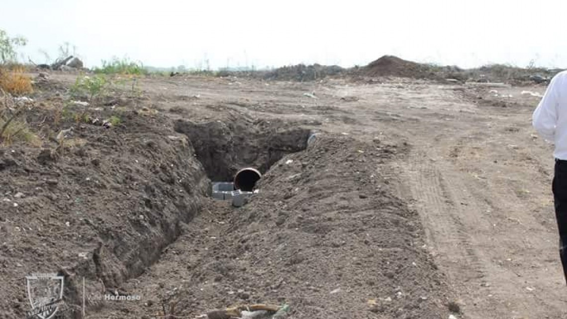 Dirección de Obras Públicas realiza trabajos en el municipio