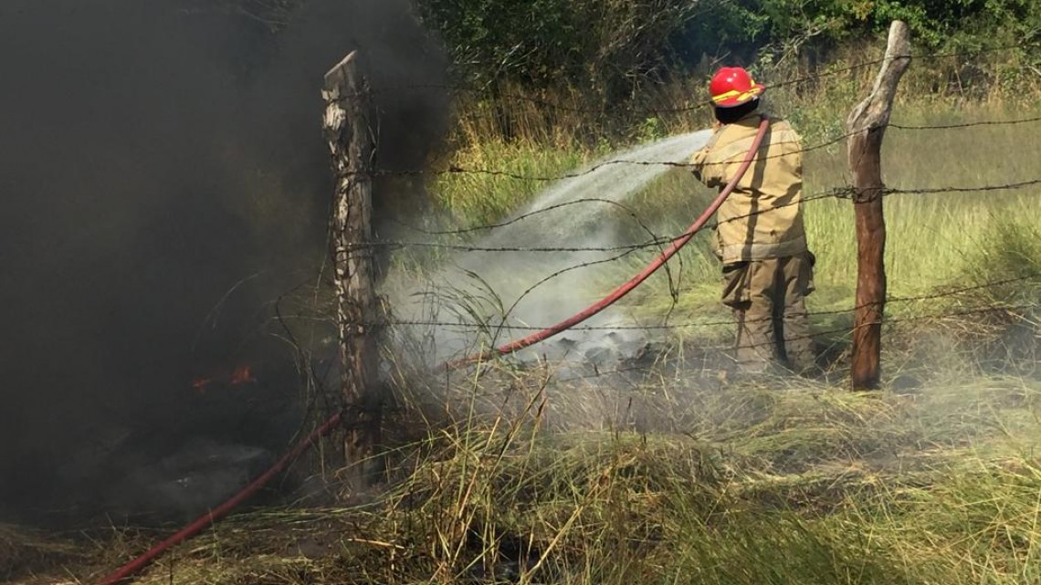 Grave problema de basureros clandestinos e incendios en solares baldíos