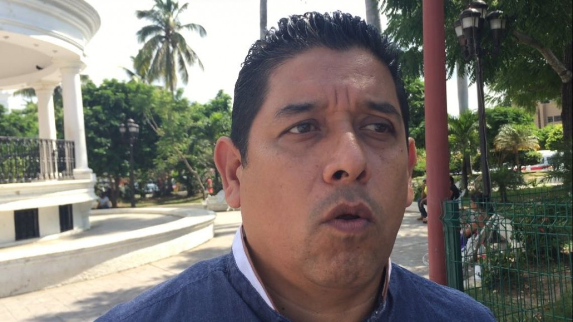 Construyen canales dentro del sistema lagunario