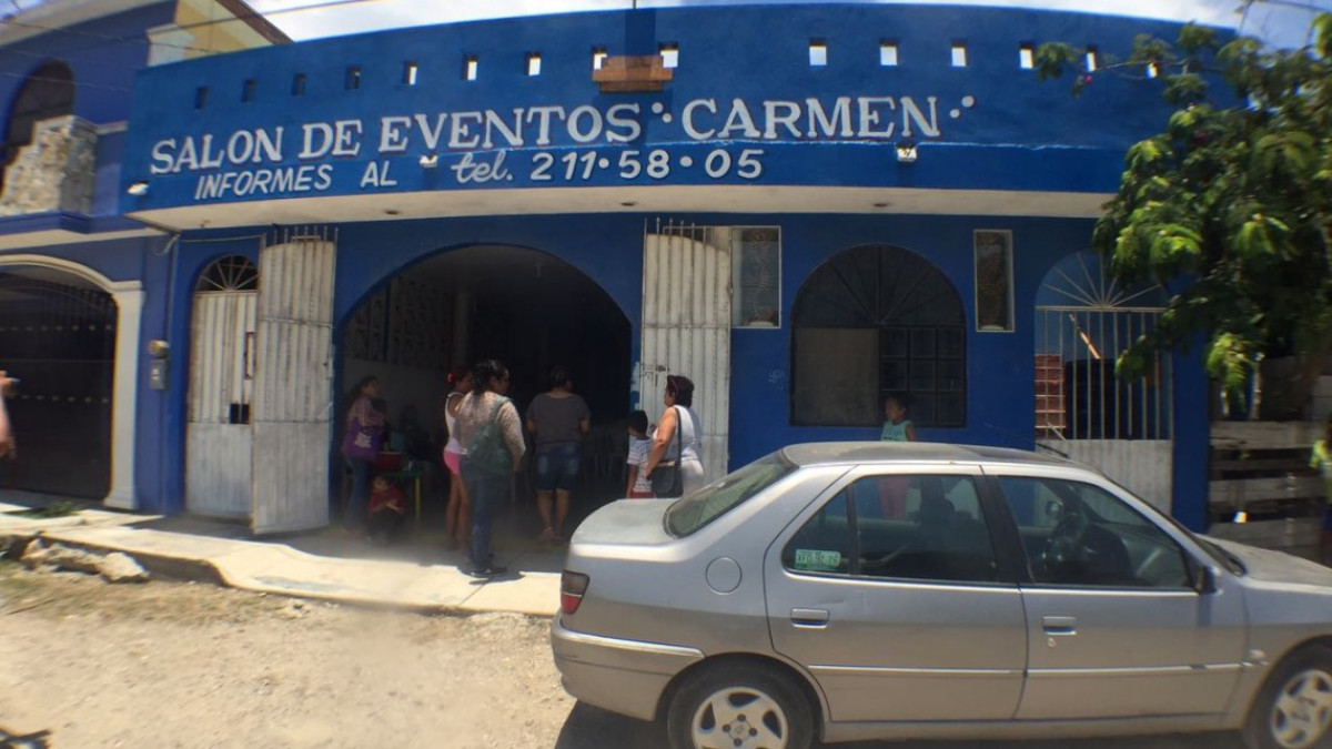 Cobran 10 pesos por ingresar a junta de Oportunidades