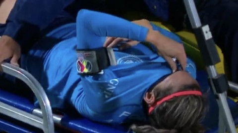 Alicia Cervantes sale lesionada con Chivas