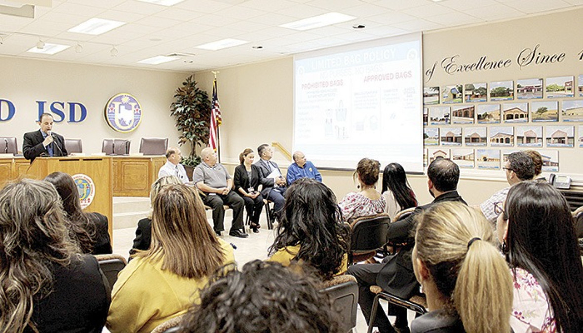 Ingreso de bolsos en los eventos de UISD será restringido