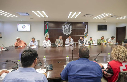 Muestra reunión del Alcalde Carlos Peña Ortíz con instituciones una ciudad fuerte y segura 
