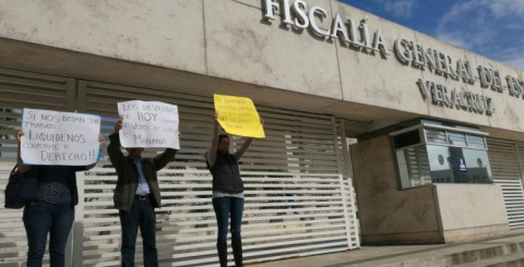 Trabajadores de Fiscalía de Veracruz denuncian despidos injustificados