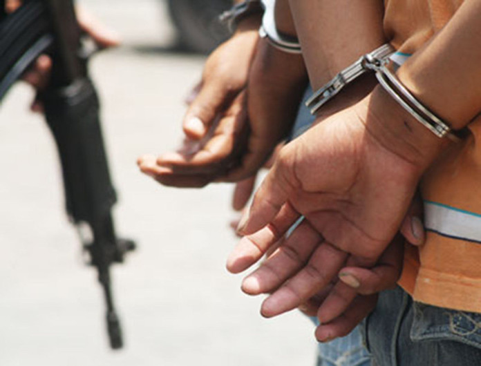 El Salvador arresta a 22 pescadores vinculados con cárteles mexicanos