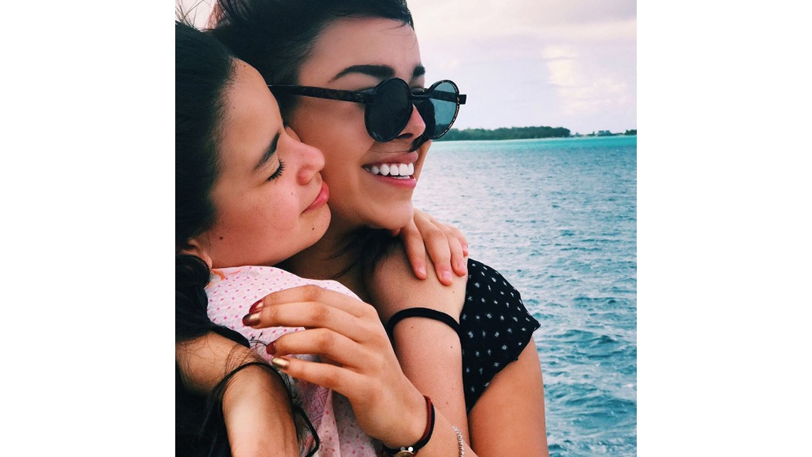 Danna Paola comparte fotos de sus vacaciones en Bora Bora