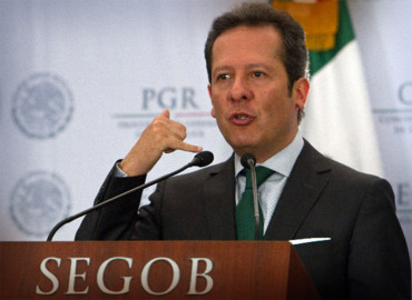 Amenaza de Trump es totalmente falsa: Vocero de Los Pinos