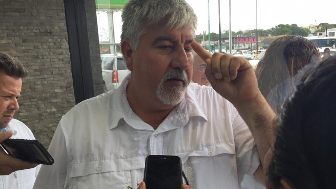 Realizan acciones preventivas en el Camalote, para evitar que el agua dulce se fugue