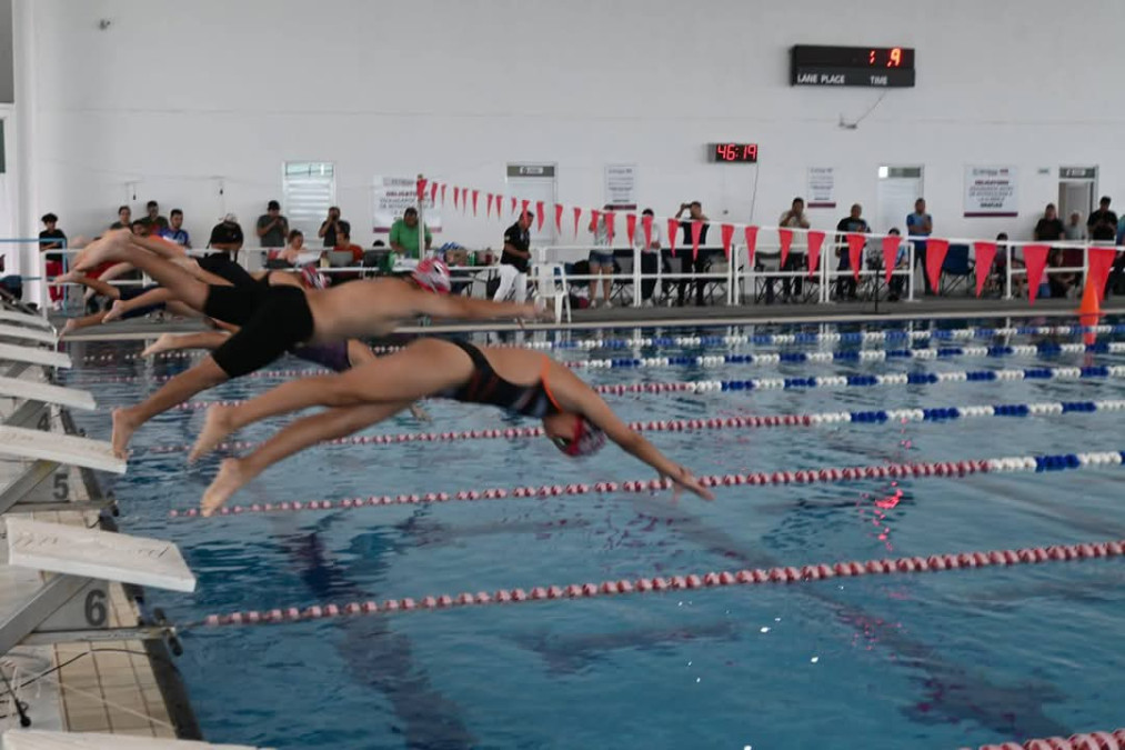 Forma parte del Equipo de Natación del Polideportivo Reynosa