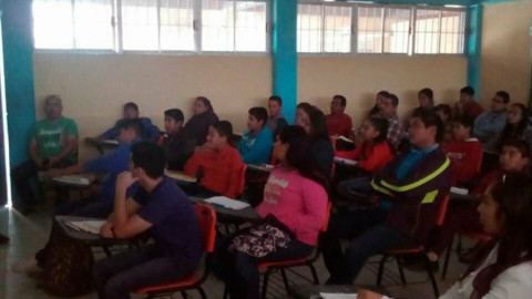 "Unidos por Reynosa", apoya con cursos de Inglés