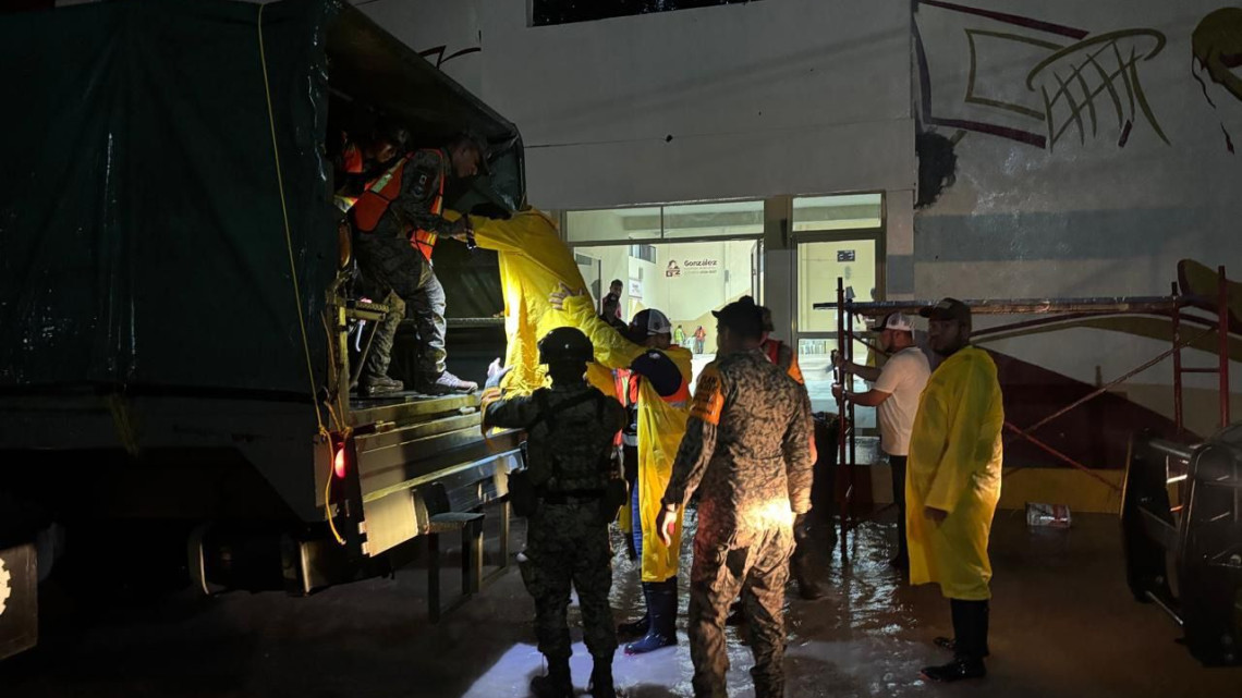 Barry cierra carreteras e incomunica a comuniades en Tamaulipas