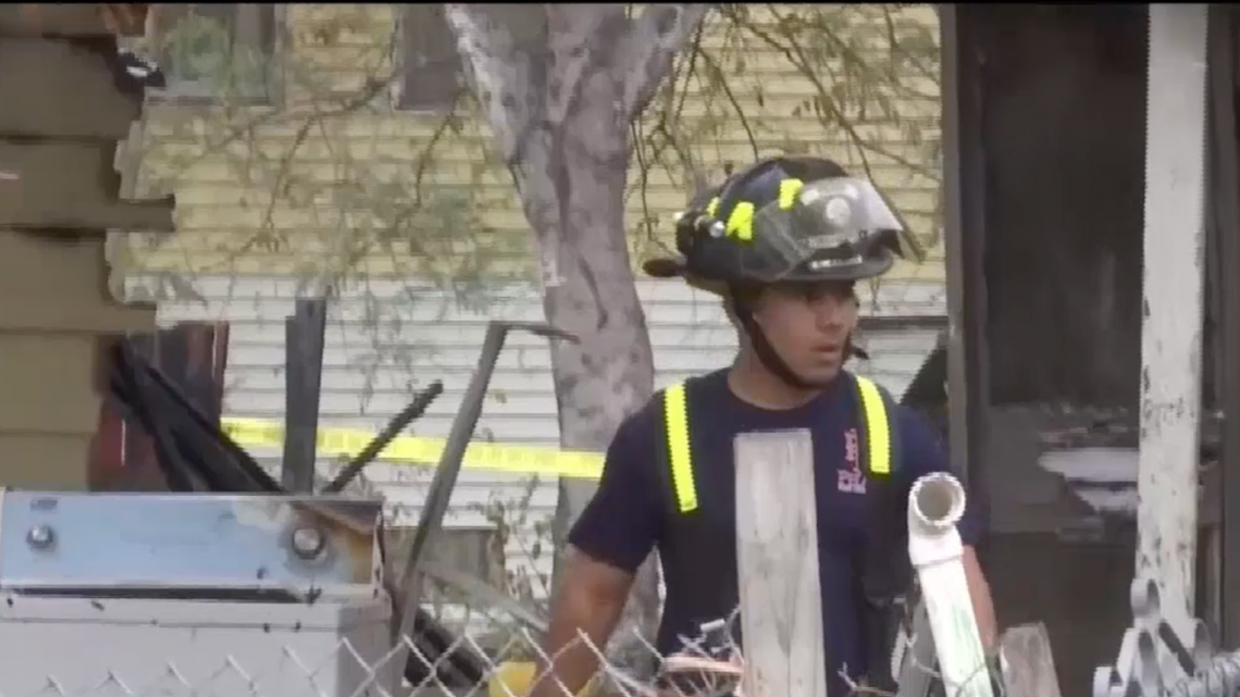 Se quema una casa abandonada en Pharr