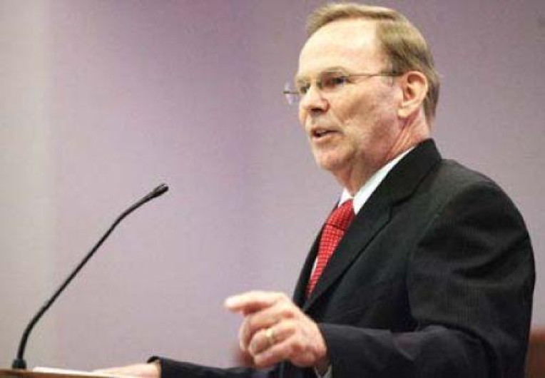 Alcalde de McAllen se pone en cuarentena