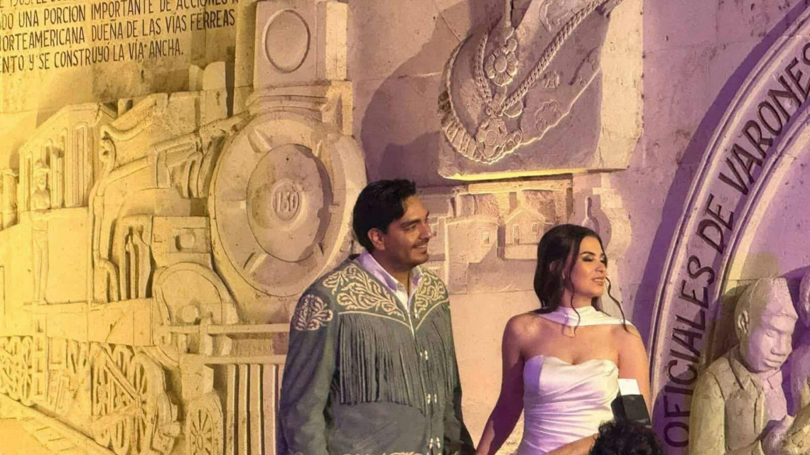 Alcalde de Reynosa, Carlos Peña Ortiz, contrae matrimonio en ceremonia colectiva