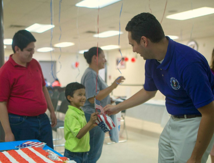 Estado asiste a feria del pasaporte 
