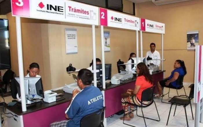 RFE invita a renovar credenciales con recuadro 18