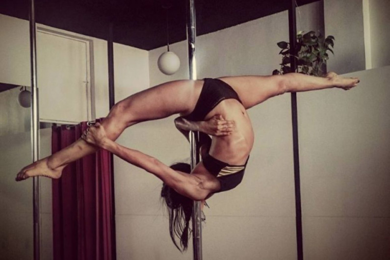 María León sorprende con coreografía en redes sociales