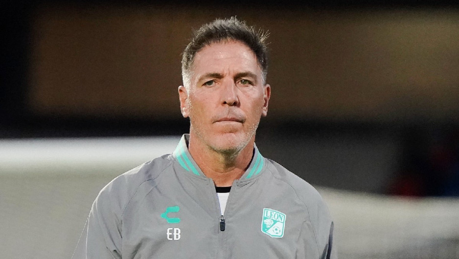 Eduardo Berizzo deja la dirección técnica del Club León