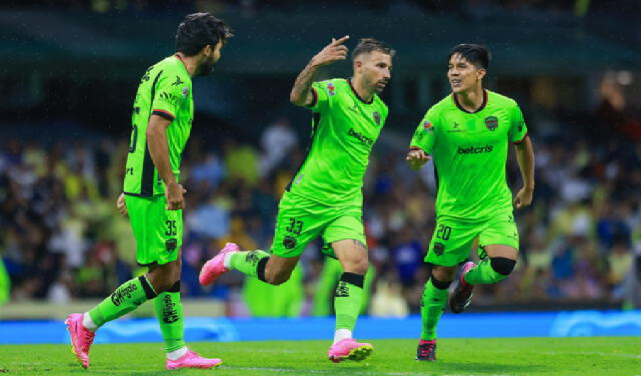 Juárez vence 2-1 al América en el Azteca