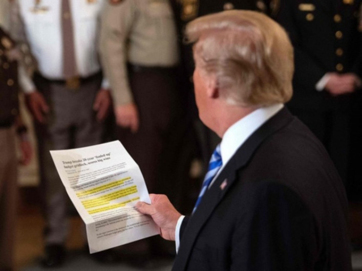 Publica TNYT carta anónima, Trump responde