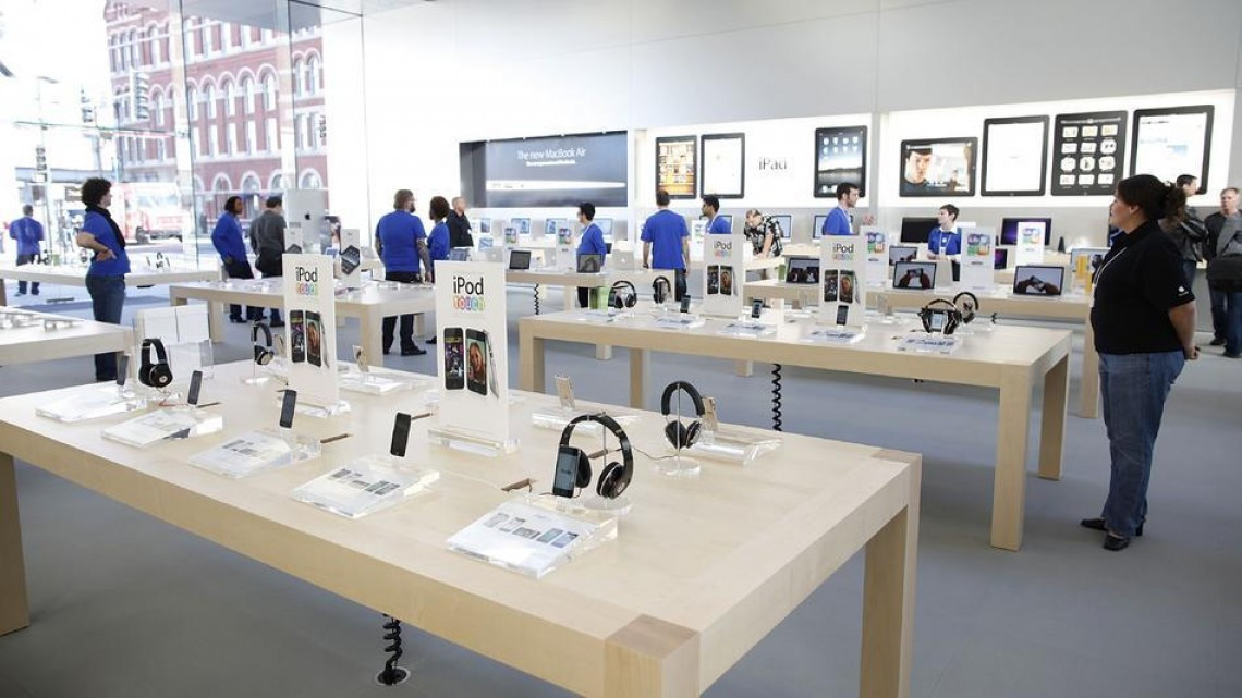 Apple abre una lujosa tienda en Dubái